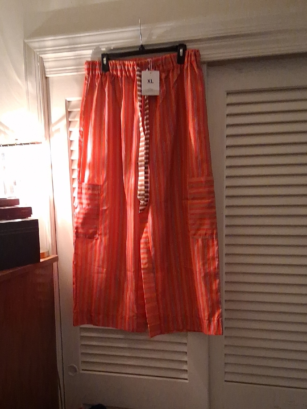 NWT - Fashion Clothing Women's Orange Striped Cropped Pants